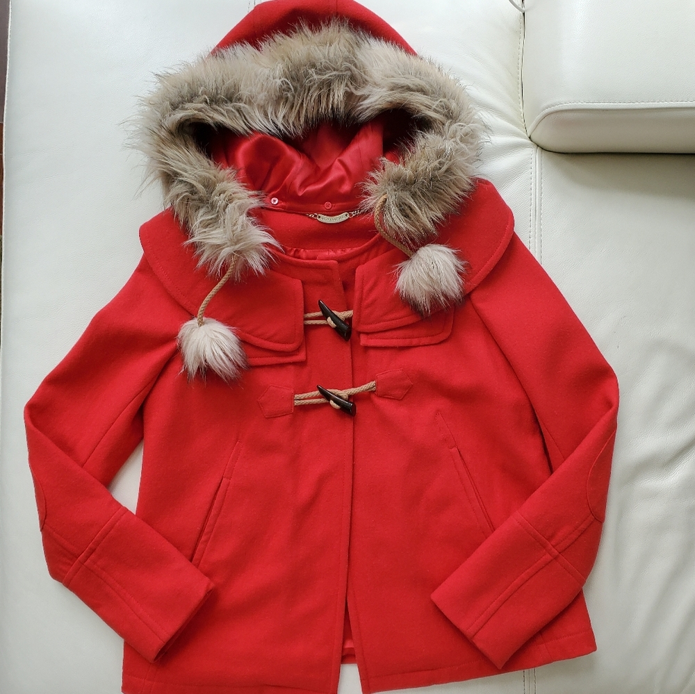 Juicy Couture cute red short pea coat w/ faux-fur
